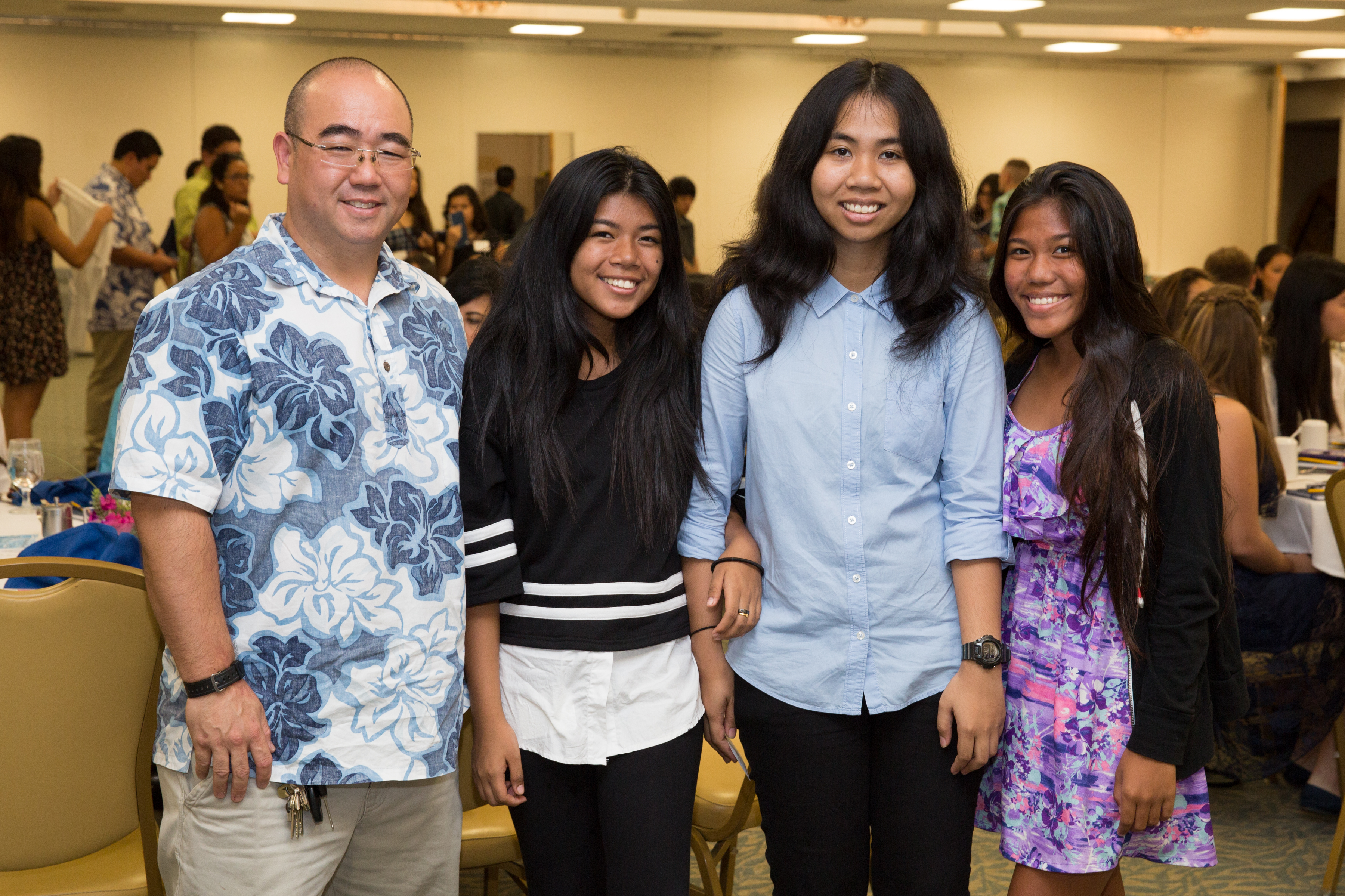 HAWAII HIGH SCHOOL JOURNALISM AWARDS 2015-AC-16
