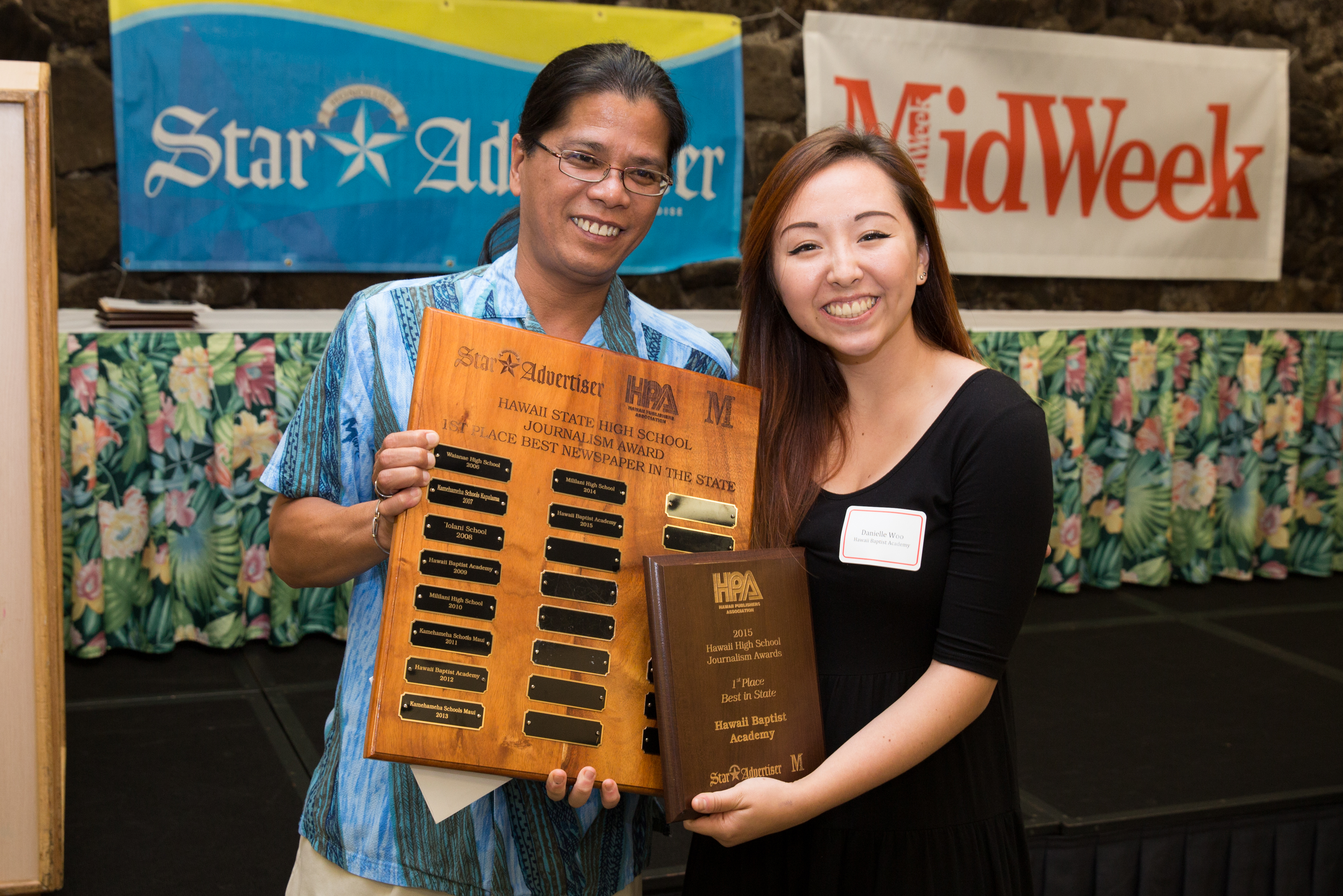 HAWAII HIGH SCHOOL JOURNALISM AWARDS 2015-AC-56